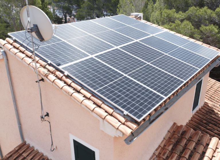 Solaranlage Mallorca Pagnia.